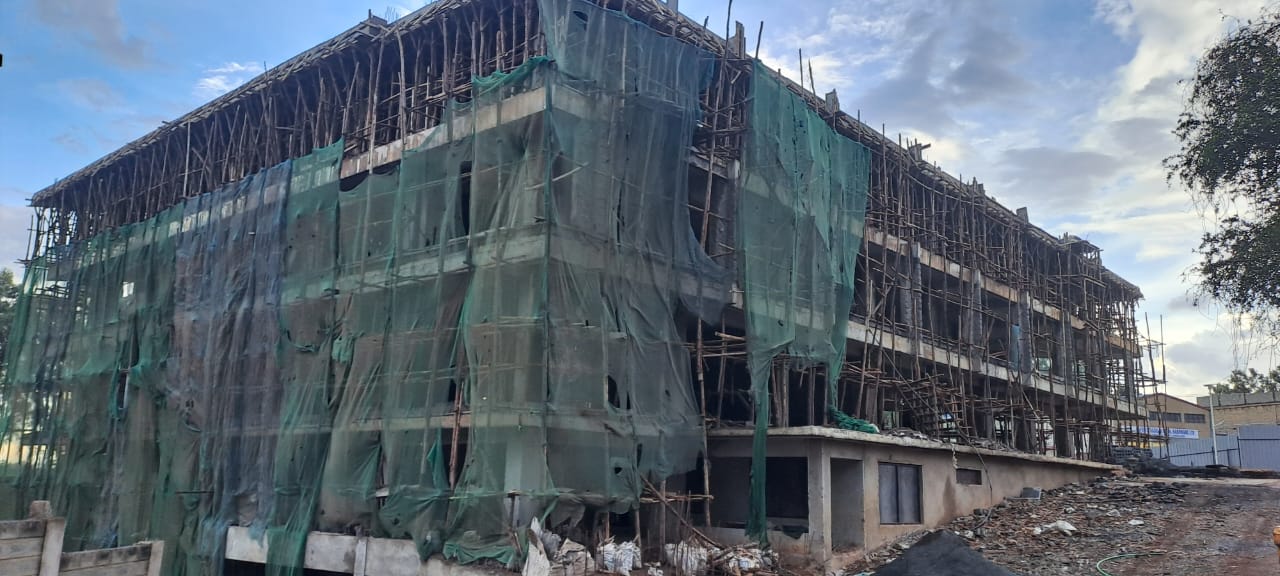 Picture of the Thindigua Mall construction project done by Mokat Builders